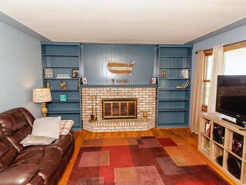 202 S Church St, Thomasboro, IL 61878 photo 17