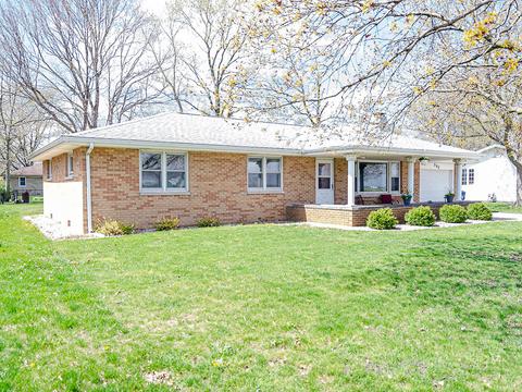 202 S Church St, Thomasboro, IL 61878 photo 2