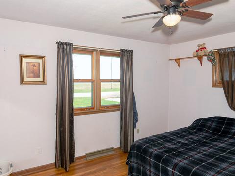 202 S Church St, Thomasboro, IL 61878 photo 24