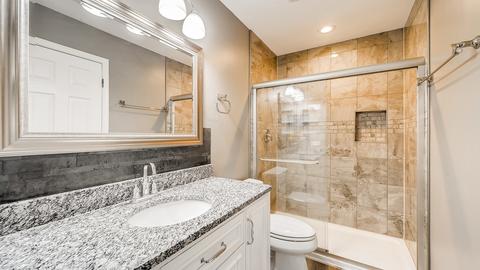 4400 Bayside Cir, Hoffman Estates, IL 60192 photo 16