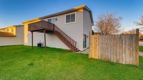 4400 Bayside Cir, Hoffman Estates, IL 60192 photo 24