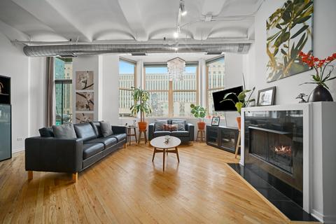 500 S Clinton St #302, Chicago, IL 60607 photo 4