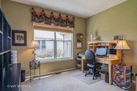 407 Hackney Ln, Oswego, IL 60543 photo 11