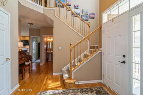 407 Hackney Ln, Oswego, IL 60543 photo 3