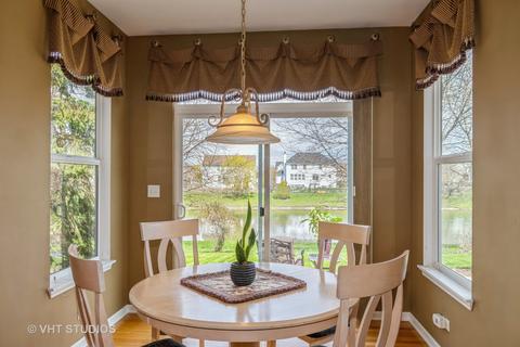 407 Hackney Ln, Oswego, IL 60543 photo 8