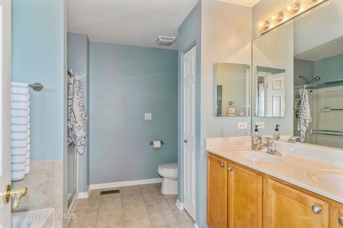 407 Hackney Ln, Oswego, IL 60543 photo 13