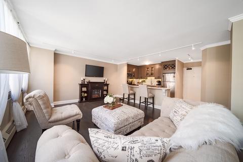 33 E Cedar St #10G, Chicago, IL 60611 photo 5