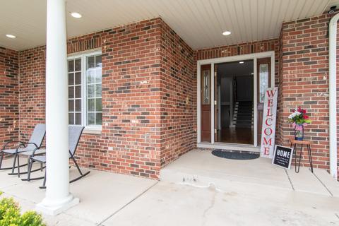 22906 Weinhold Dr, Plainfield, IL 60585 photo 2