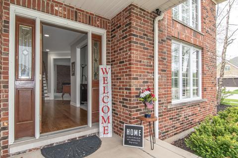 22906 Weinhold Dr, Plainfield, IL 60585 photo 3