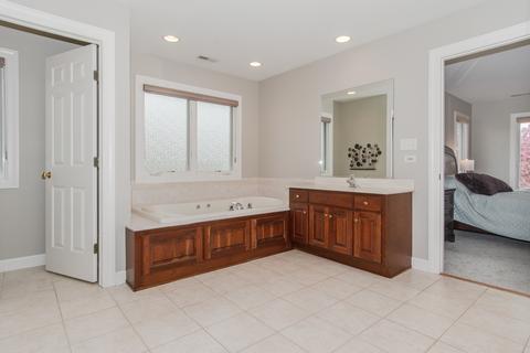 22906 Weinhold Dr, Plainfield, IL 60585 photo 37