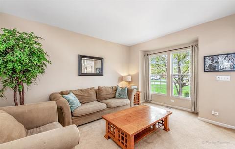 10 Benton Ct, Algonquin, IL 60102 photo 13