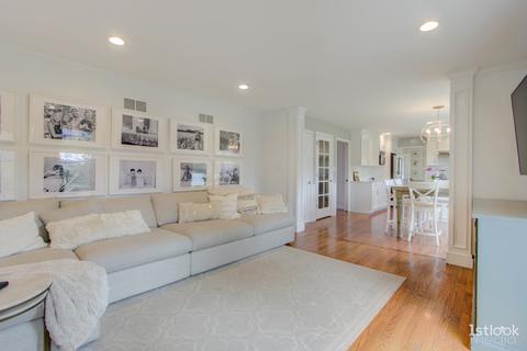 2 S466 White Birch Ln, Wheaton, IL 60189 photo 8