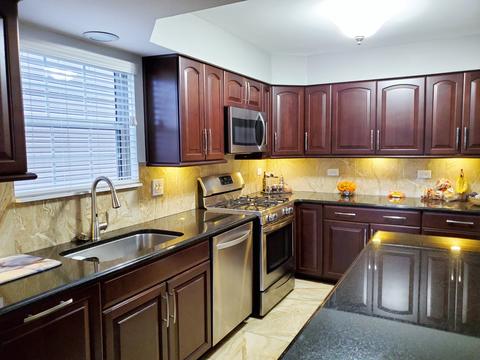 1025 Bentley Ln, Bartlett, IL 60103 photo 2