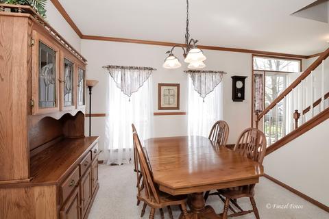 810 Old Oak Cir, Algonquin, IL 60102 photo 10
