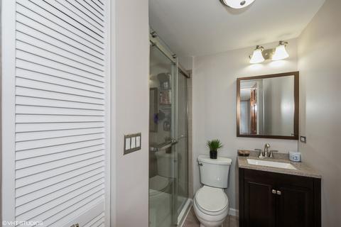 765 Hunter Dr, Roselle, IL 60172 photo 11