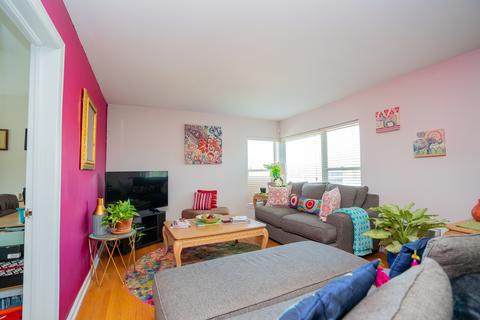 7211 Division St #D2, River Forest, IL 60305 photo 8