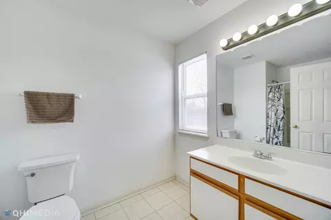 1000 Radclyffe Ct #D, Elgin, IL 60120 photo 20