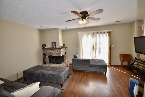 1306 Challis Dr, Bloomington, IL 61704 photo 7