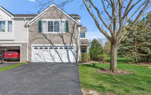 1541 Spaulding Rd, Bartlett, IL 60103 photo 2