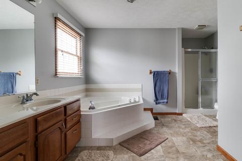 1613 Ensign Dr, Normal, IL 61761 photo 29