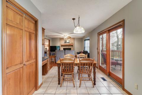 1613 Ensign Dr, Normal, IL 61761 photo 11