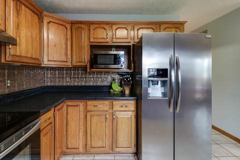 1613 Ensign Dr, Normal, IL 61761 photo 9