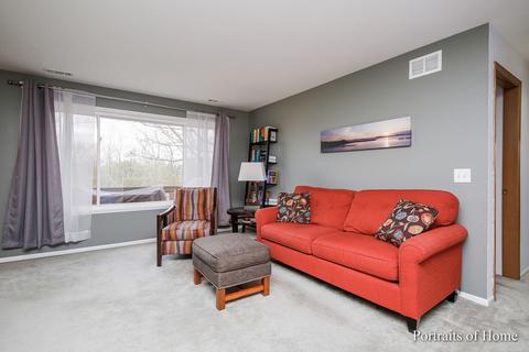 620 Mallard Ct #D2, Bartlett, IL 60103 photo 3