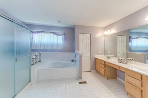 1797 Pinnacle Dr, Aurora, IL 60502 photo 23