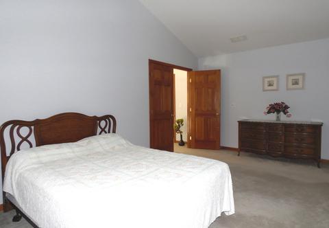 1360 E Thacker St, Schaumburg, IL 60173 photo 19