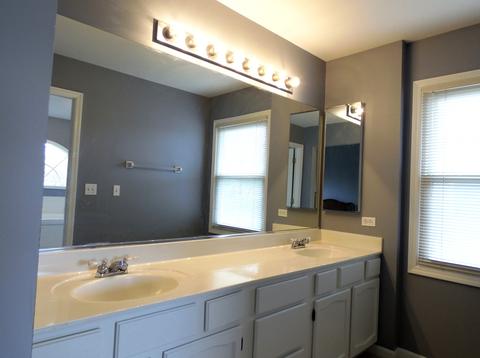 1360 E Thacker St, Schaumburg, IL 60173 photo 22