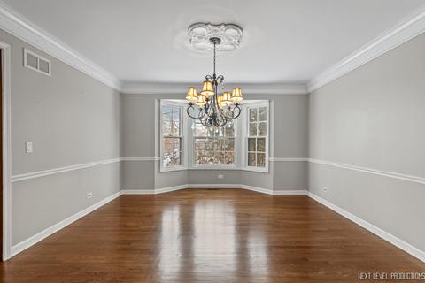 733 Buckingham Ct, Wheaton, IL 60189 photo 11