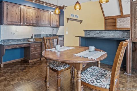 733 Buckingham Ct, Wheaton, IL 60189 photo 17
