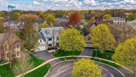 733 Buckingham Ct, Wheaton, IL 60189 photo 4