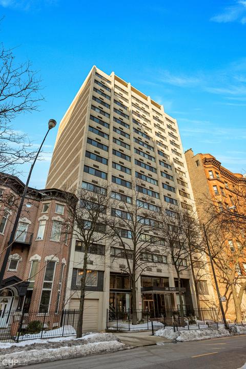 30 E Division St #6C, Chicago, IL 60610 photo 1