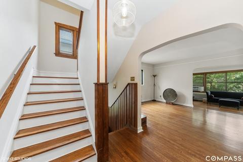 29 Thatcher Ave, River Forest, IL 60305 photo 2