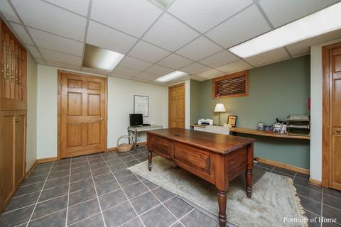 2126 Aberdeen Ct, Wheaton, IL 60189 photo 23