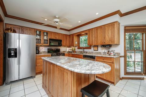 2126 Aberdeen Ct, Wheaton, IL 60189 photo 8