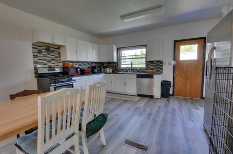 224 E Washington St, Marengo, IL 60152 photo 4