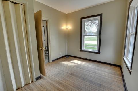 224 E Washington St, Marengo, IL 60152 photo 12