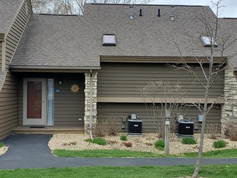 118 E Point Dr, Galena, IL 61036 photo 1