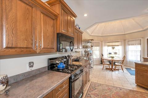 265 E 2nd Ave, Clifton, IL 60927 photo 20