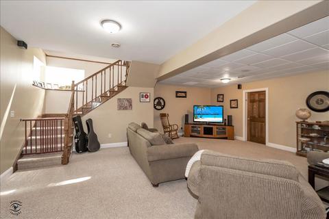 265 E 2nd Ave, Clifton, IL 60927 photo 10