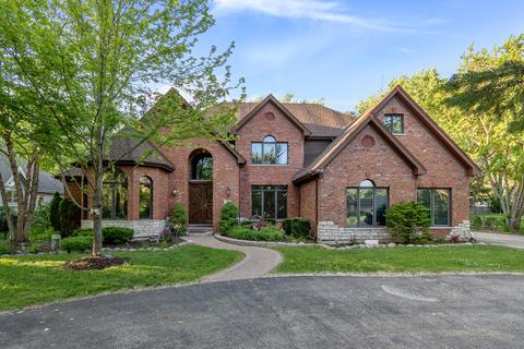 364 63rd St, Willowbrook, IL 60527 photo 1