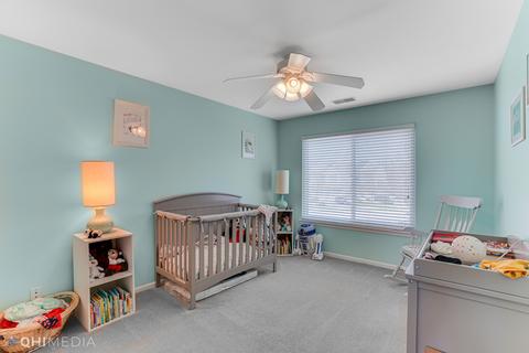 211 Hidden Pond Cir, Aurora, IL 60504 photo 10