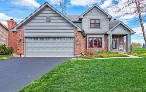 755 Crest Dr, Cary, IL 60013 photo 1