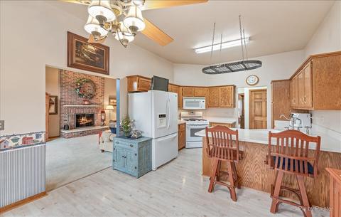 755 Crest Dr, Cary, IL 60013 photo 8