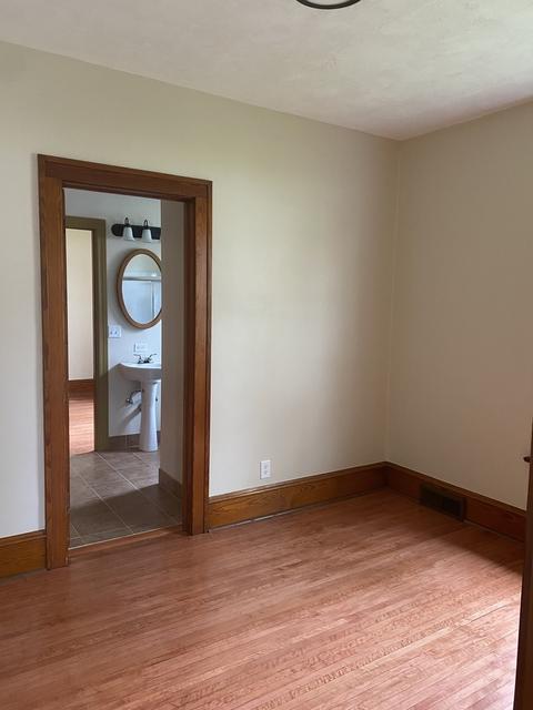 451 Morgan St, Elgin, IL 60123 photo 3
