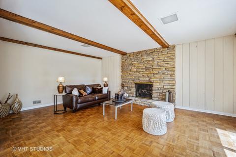 3719 Winnetka Rd, Glenview, IL 60026 photo 7