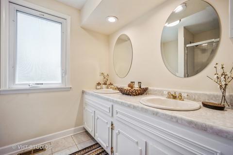 3719 Winnetka Rd, Glenview, IL 60026 photo 30