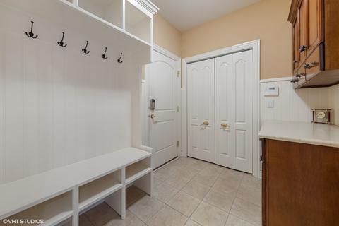 1003 James Ct, Wheaton, IL 60189 photo 16